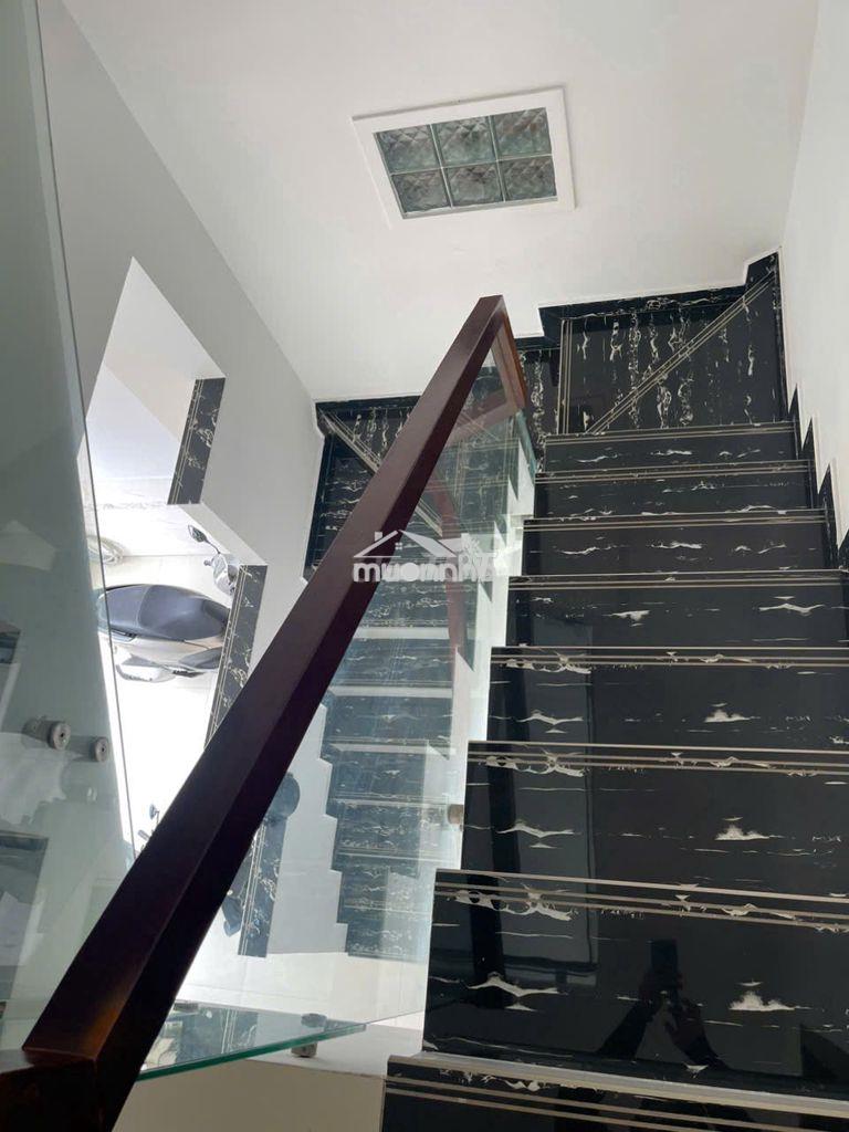 Nhà 3 tầng biệt thự  mới đẹp, 8m x 15m, 4pn, 4wc, hẻm 6m lý chiêu hoàg - 4