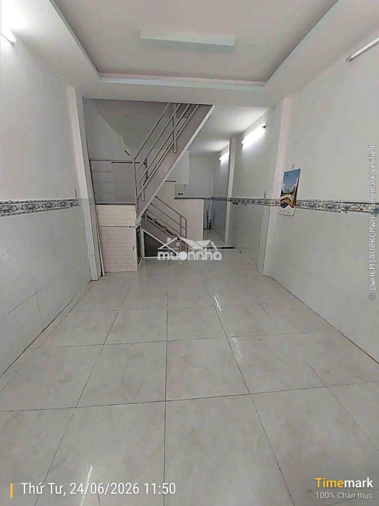 Cho thuê nhà trịnh quang nghị xã phong phú ql50