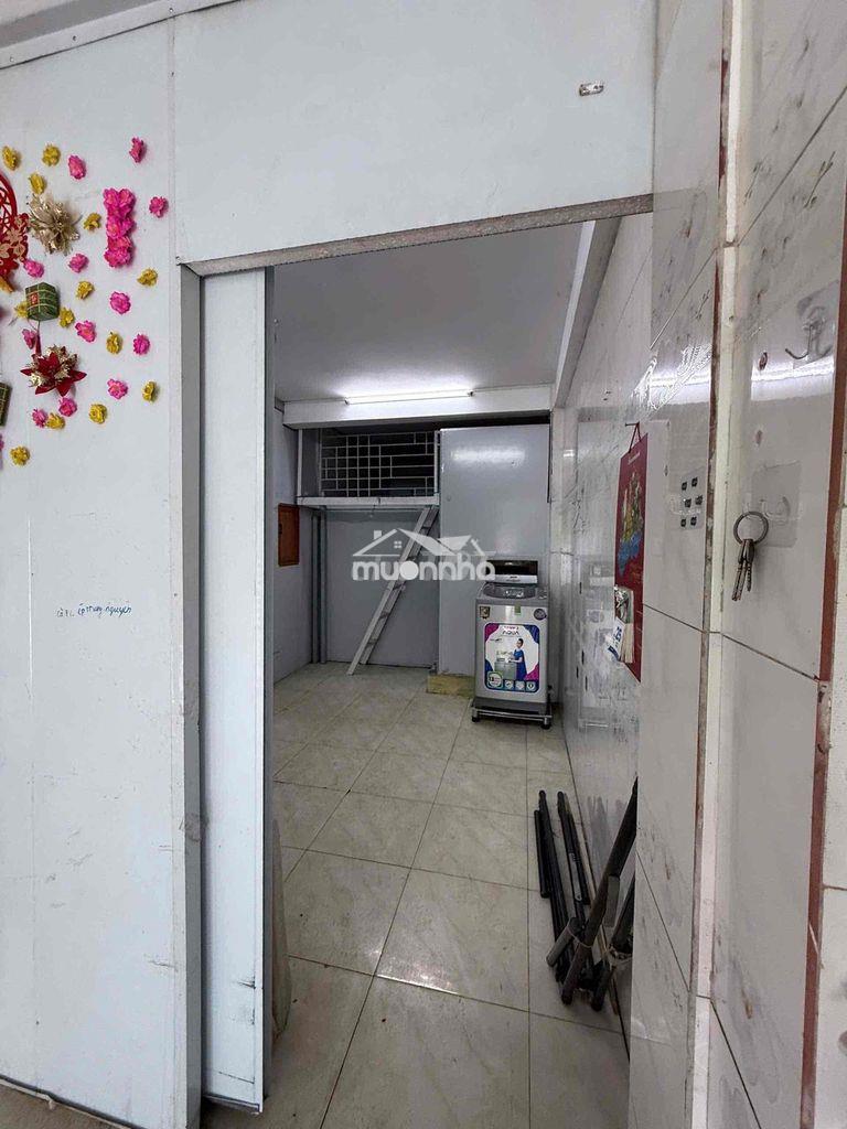Cho thuê mặt bằng hẻm to 153 ql13 - 3