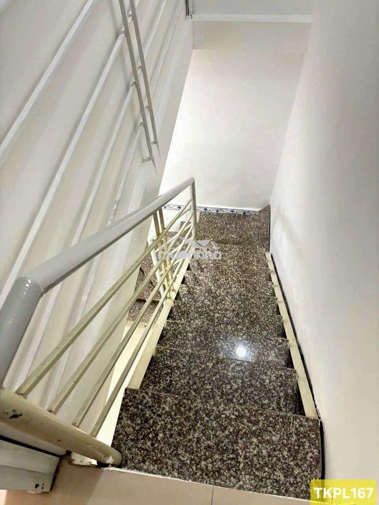 Phan văn trị bình thạnh nhỉnh 2 tỏi còn thjongw lượng 🫰 - 3