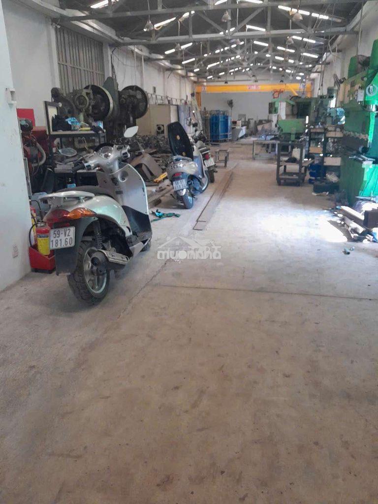 Cho thuê nhà xưởng 600 m2 giá thuê 30 triệu/ tháng