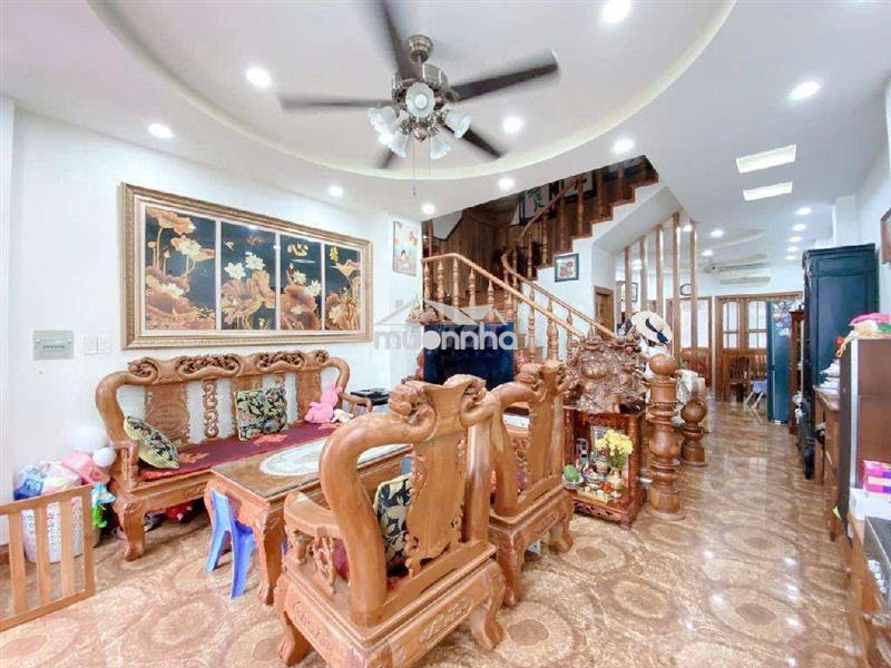 Giảm ngay 2 tỷ, chỉ 9ty nhà ngay đh cn4, 65m2, 5 tầng, đủ tiện nghi