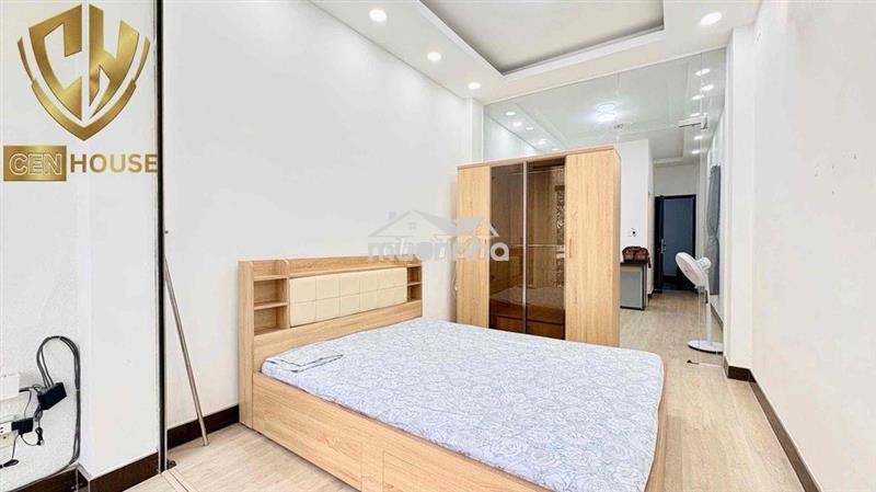 Cho thuê 1pn ban công cao cấp mặt tiền nguyễn trãi ngay bộ công an q1