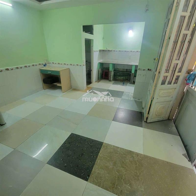 Cho thuê nhà nguyên căn hẻm 1041 trần xuân soạn 