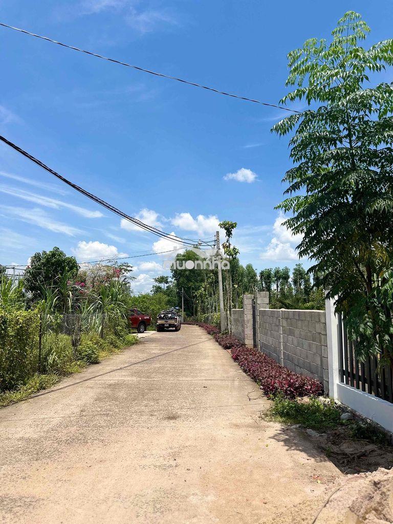 Nhà vườn nghỉ dưỡng tại khu dân cư phường bảo vinh long khánh đồng nai