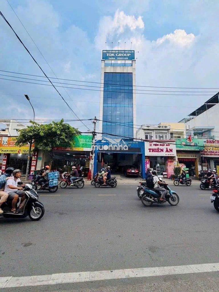 Cho thuê toà nhà mặt tiền hiệp bình thủ đức