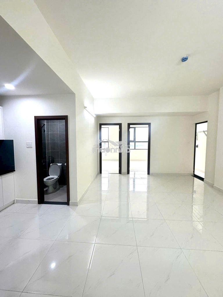 Cho thuê căn 2pn-2wc 61m2 - có 3ml - bếp - rèm  - 3