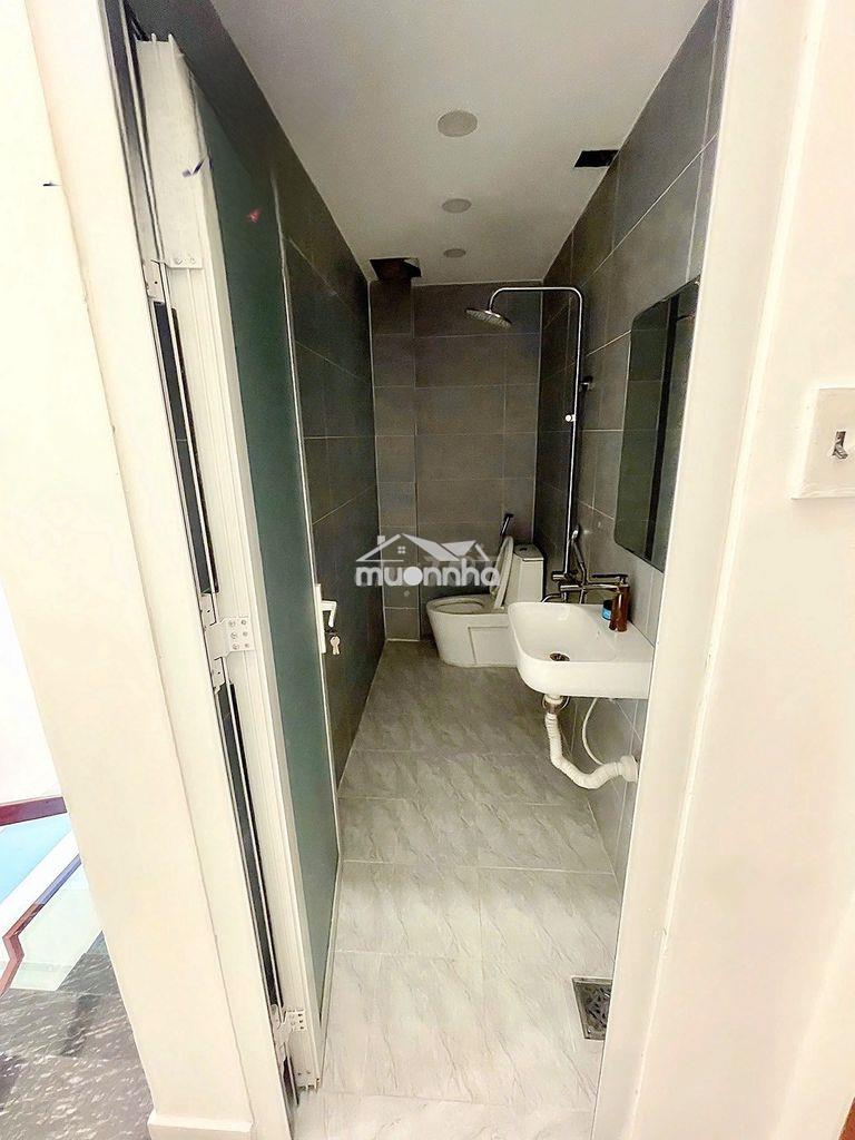 Cho thuê căn góc 2 mt hẻm 6 m thông đường gò dầu 4 x 18 m đúc 1 lầu - 2
