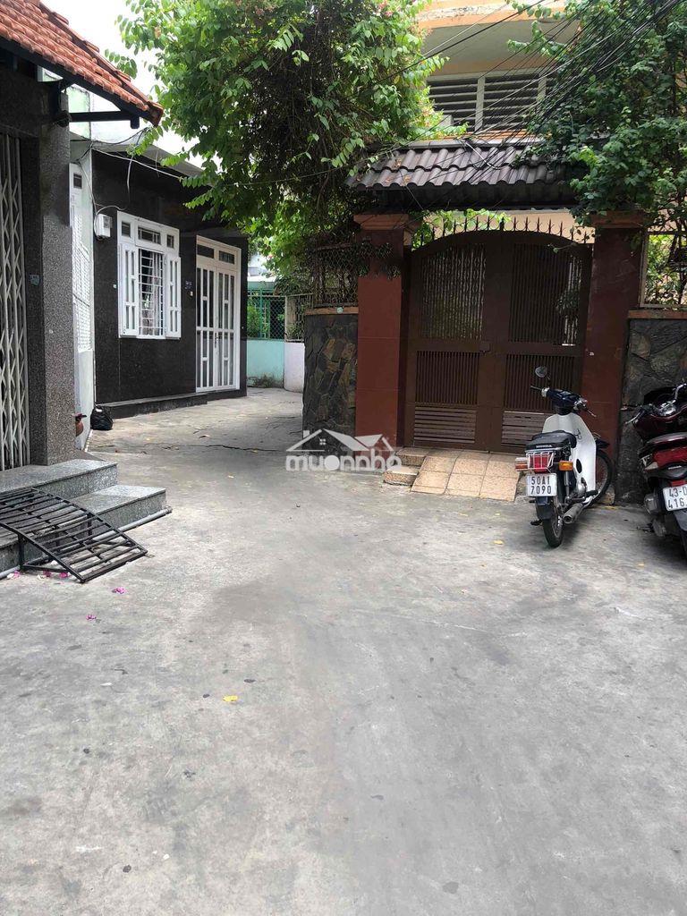 Sát mt huỳnh văn bánh - nở hậu 4.5m - chính chủ lâu đời - 4pn - 2