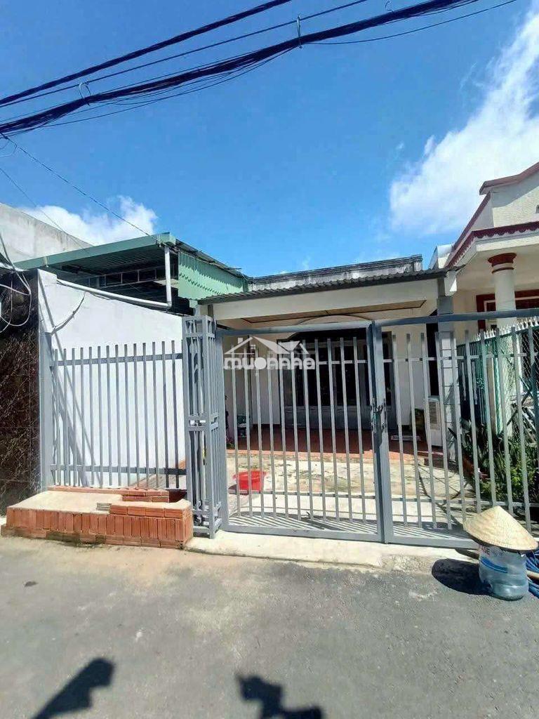 🏘️ Nhà cho thuê 2 phòng, sân rộng sát lý thường kiệt, thị trấn hóc môn  - 2