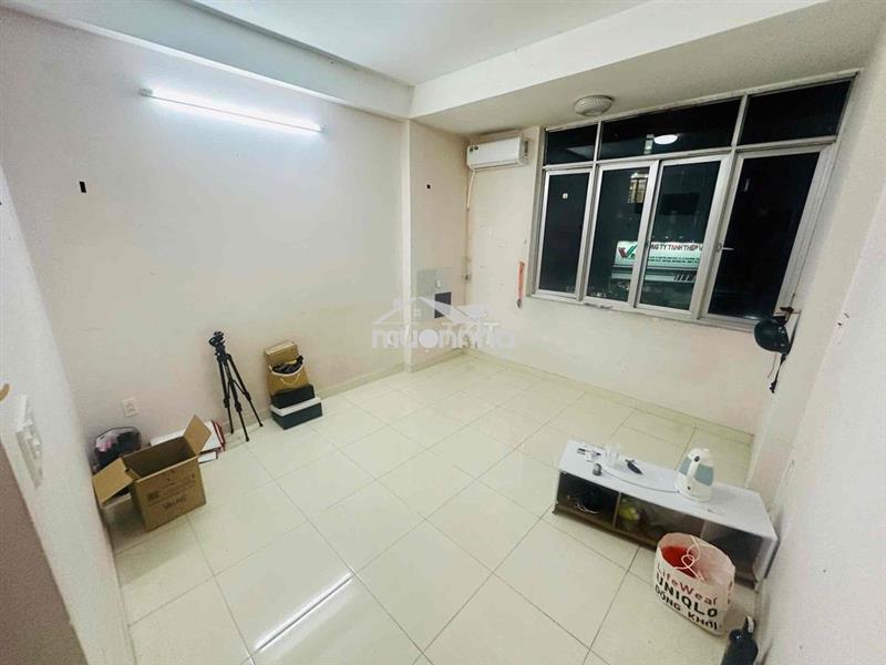 Phòng trống sẵn giá 2-3tr lê bình gần bờ kè không nội thất ở được ngay