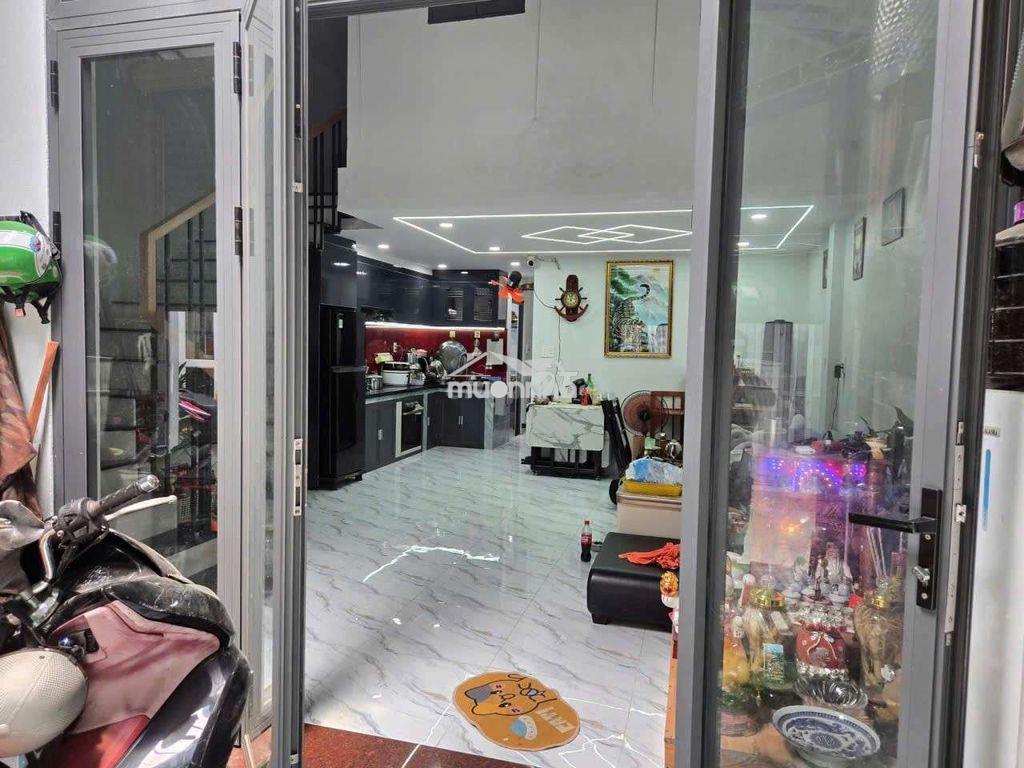 Nhà mới xây mới tinh có lầu 57,2m2 hẻm 147 nguyễn thi minh khai xe hơi - 2