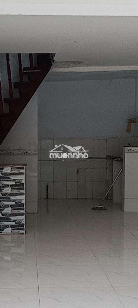 Cho thuê 1t1 2pn gần cầu vượt ngã tư ga - 3