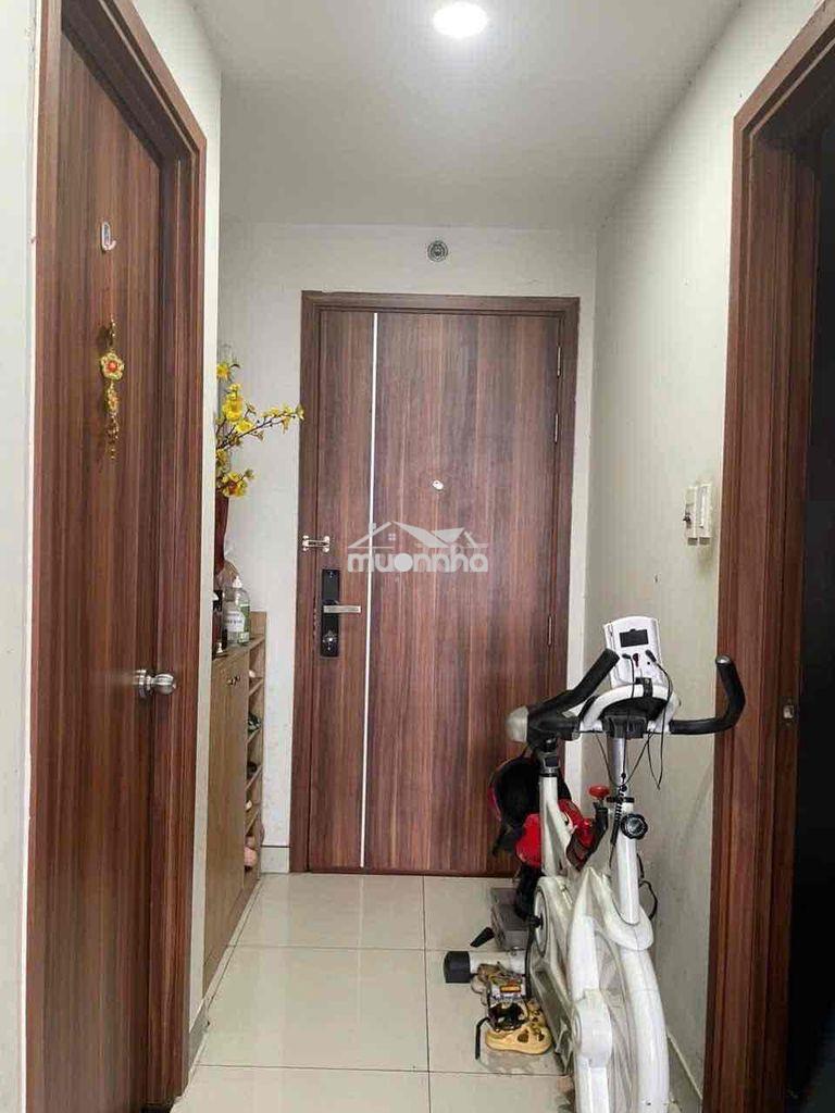 Bán căn hộ 2pn - 2wc, pk, p. bếp + p. ăn, logia - dd: *** - 2