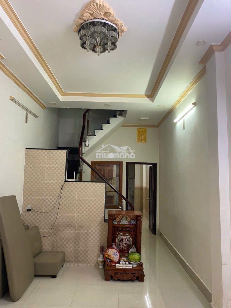 Nhà nguyên căn đường sư vạn hạnh - 2pn 2wc - 3.3x15.5m - 2