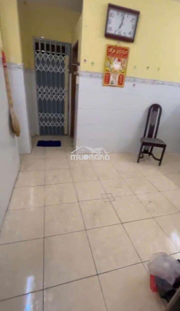Bán nhà đường hồng bàng phường 1 quận 11. 4 lầu st  - 3