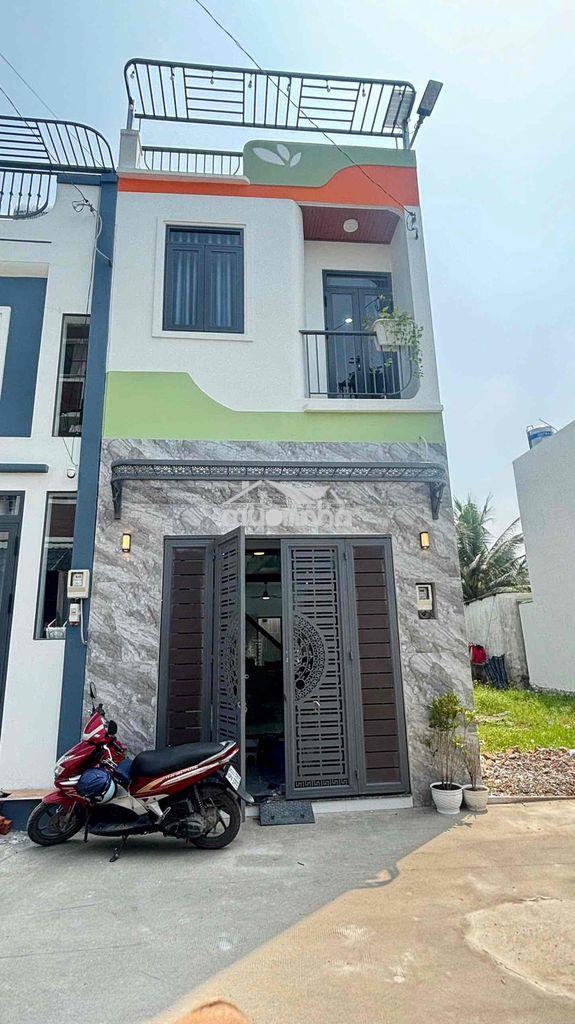 Nhà mới xây 1 lầu xe hơi đậu cửa 3pn 3wc full nội thất