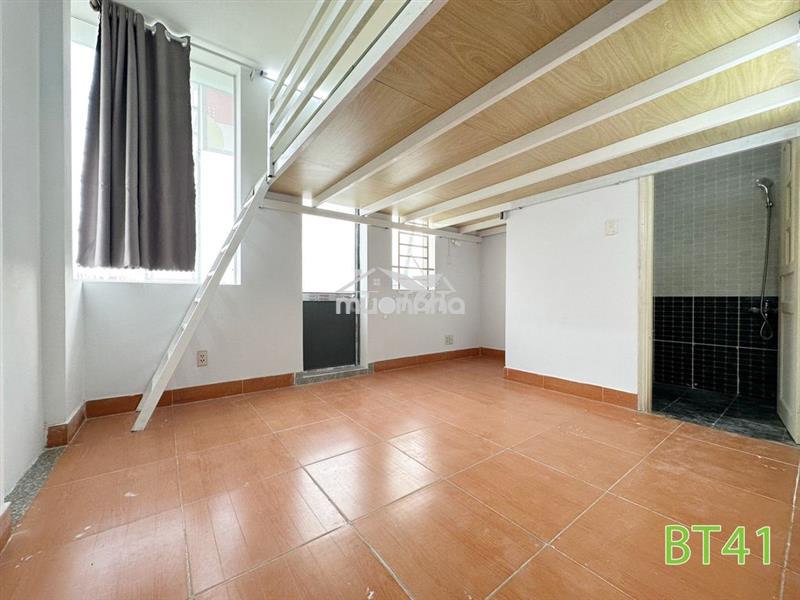 Phòng cửa sổ - bancol ngay eon tân phú - ở liền giảm 500k