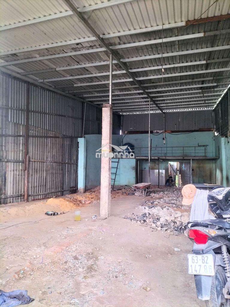 Xưởng 200m2 bình tân 