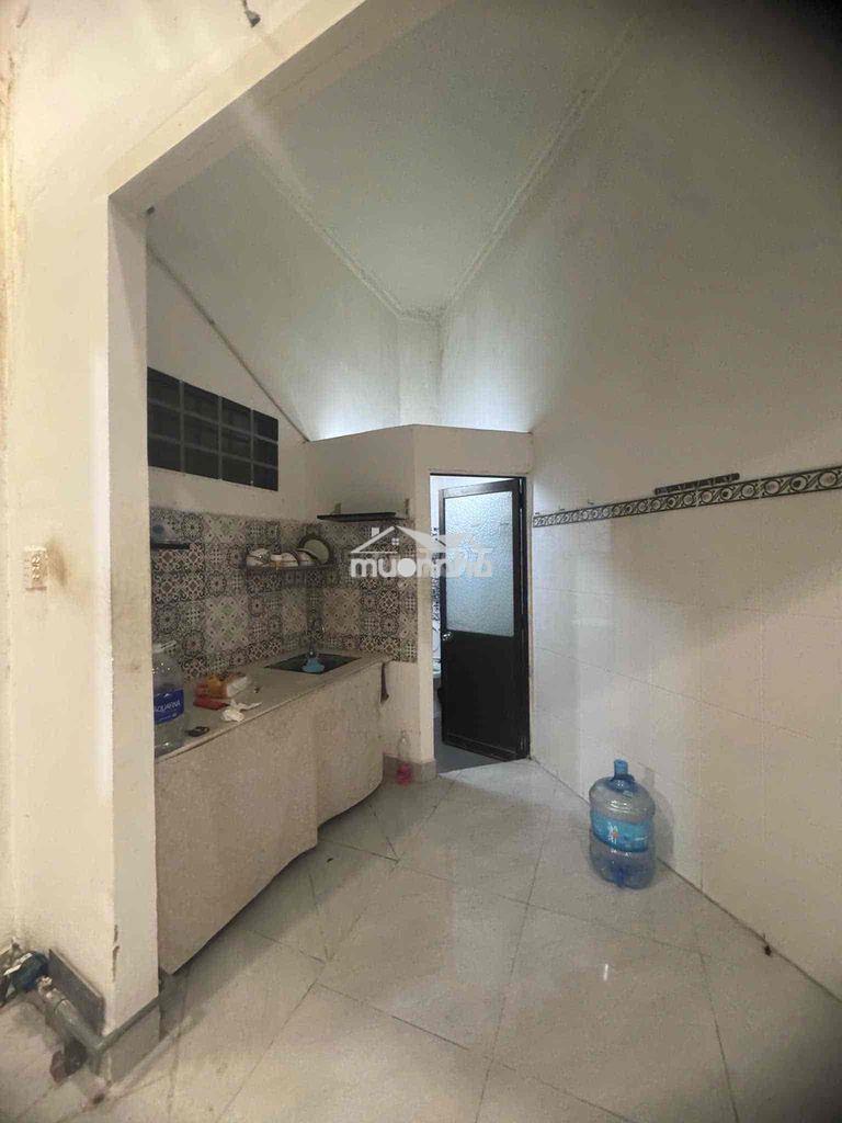 💰 Nc sau căn mt đường số 1, p16 - trệt lửng 2pn - có 2 máy lạnh - 3