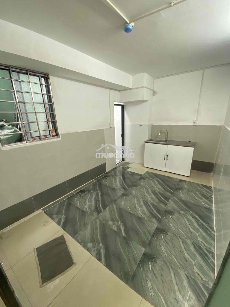 Phòng mới gần huit- vhu- huflit- gtvt- cdydsg- aeone tp