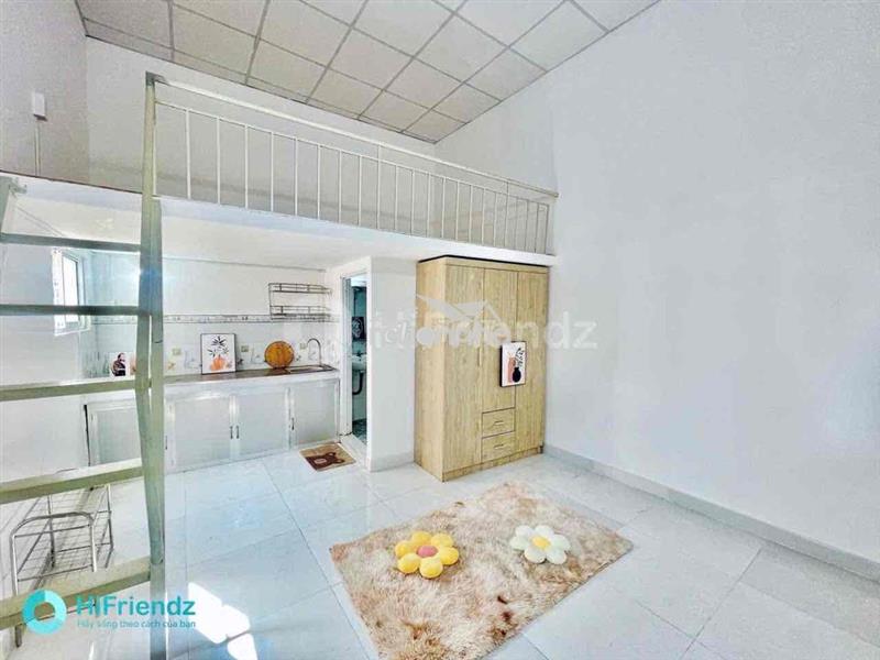Phòng duplex gác cao 1m8 - bảo vệ - ngay lạc long quân