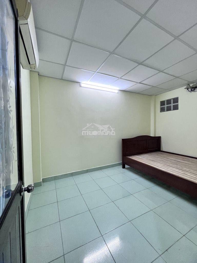 Cho thuê nhà 2 lầu đường lâm văn bền, giá chỉ 12 triệu/th - 3