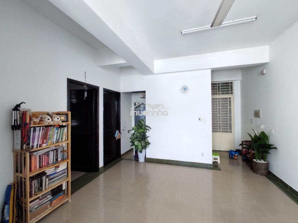 Bán căn hộ phú thọ q11 - 2pn 2wc tầng cao - chỉ 3.5 tỷ (một đời chủ) - 3