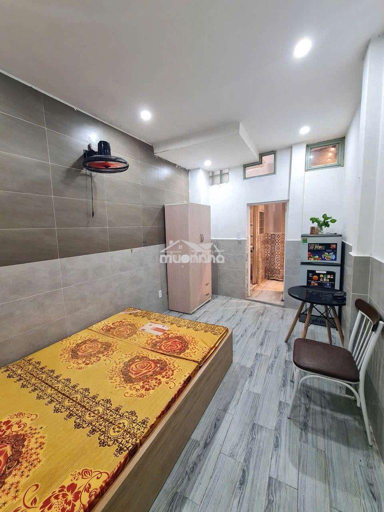 Cho thuê chdv 25m2, full nội thất, đ. phạm văn đồng, gần cv gia định
