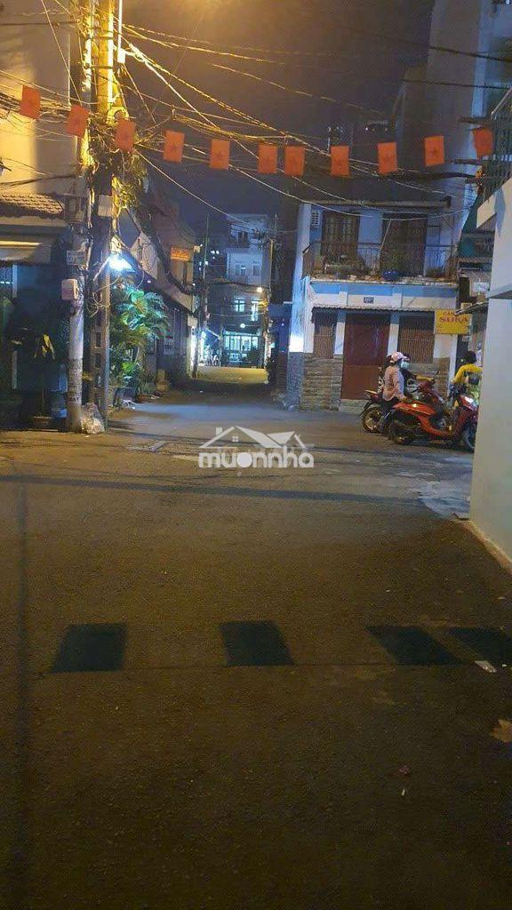 Cho thuê nhà nhỏ riêng biệt hẽm xe hơi bà hom phú lâm quận 6