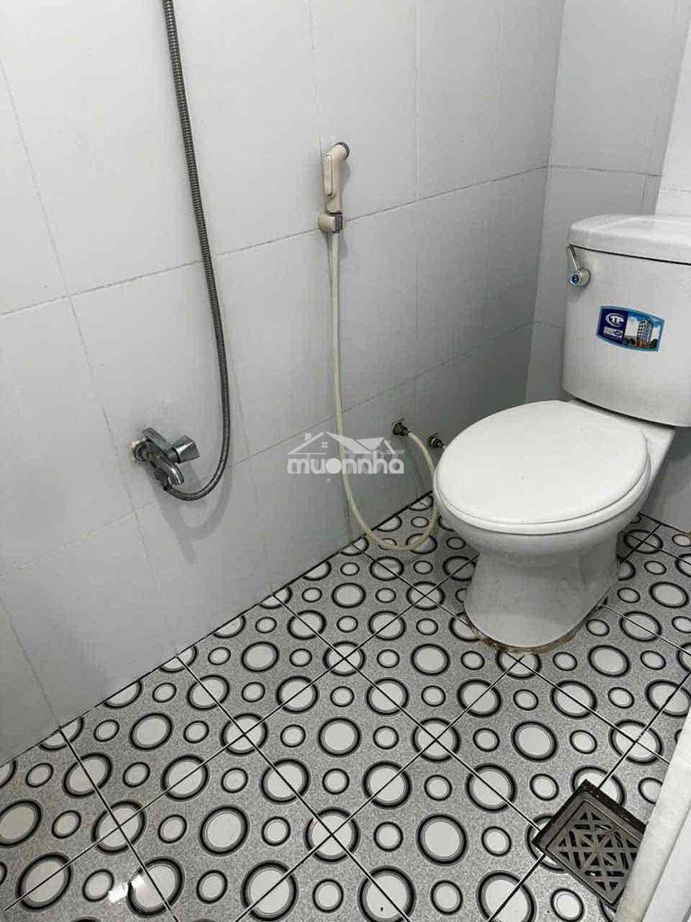 Phòng trọ sạch đẹp không có gác cách kcx tân thuận 500m - 4