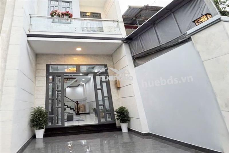 Nhà 56m², nở hậu, có sân để xe, gần kcx tân thuận, quận 7, chỉ 5.x tỷ