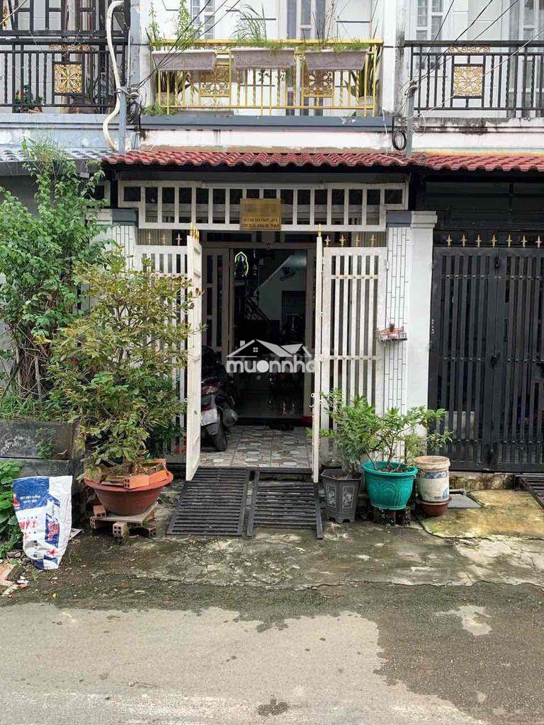 Chính chủ bán nhà 3 tầng,sổ hồng,đường nhựa 6m,xe oto đỗ ngay nhà - 3