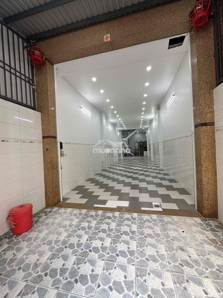 Nhà mới sơn sửa hẻm xe tải phổ quang🍀dt 4,2 x 20m 🍀 3 tầng -4pn-5wc - 2