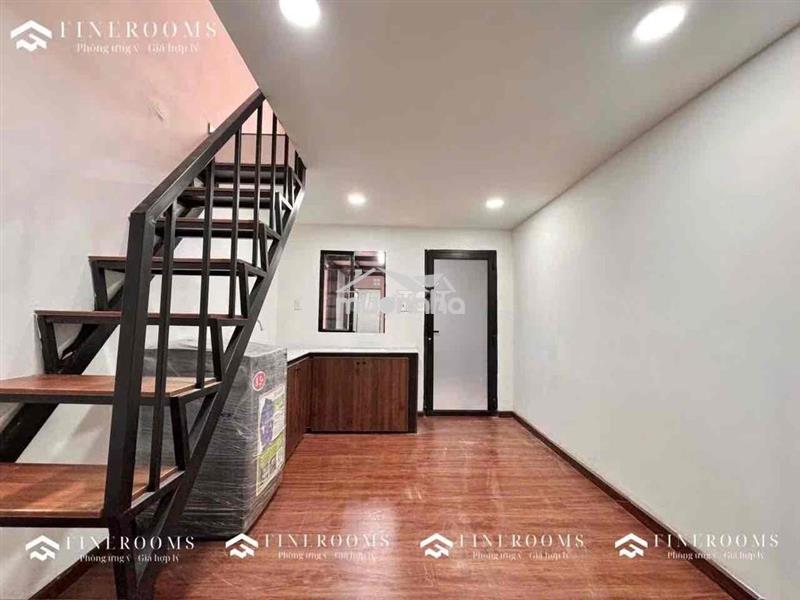 Cho thuê căn hộ 1 trệt 1 lầu mới xây 100% ngay ngã tư thủ đức