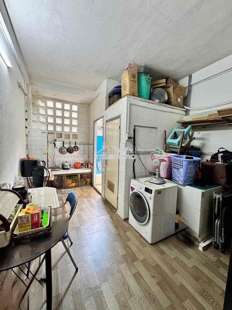 Bán chung cư lạc long quân – quận 11 - giá chỉ 1.95 tỷ  📍 vị trí đẹp n - 3