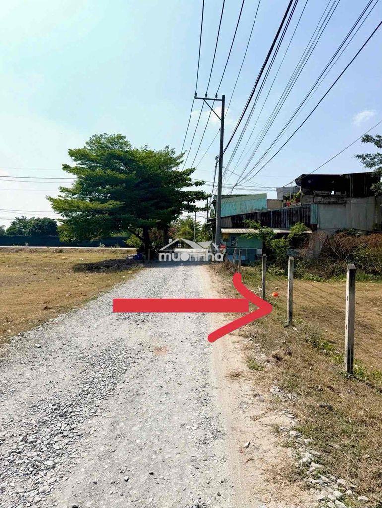 Đất dân cư , bà điêm 4.  ngay phan văn hớn . sát tân bình q12