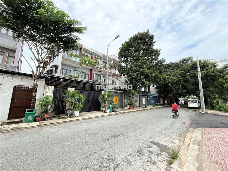 Mấy lô đất ngang 5m hẻm 12m kdc hà đô river side lê thị riêng