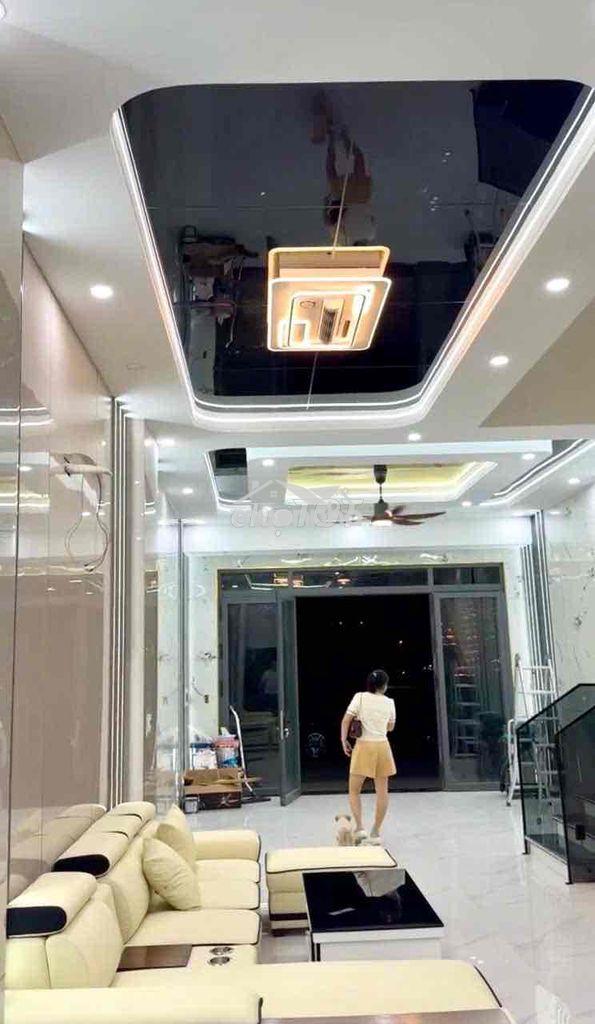 Nhà 1 trệt 2 lầu thuận giao,gần vsip1, đầy đủ nội thất,đường 7m - 4