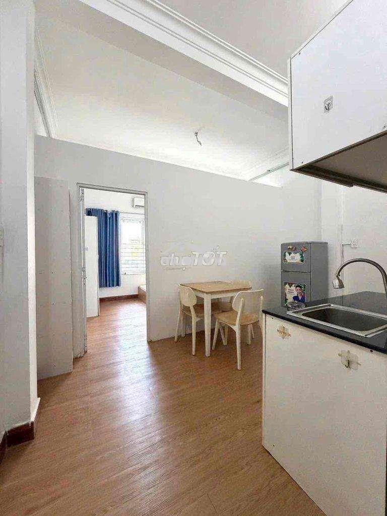 Căn hộ dịch vụ tách bếp, đường số 9, phường 17, tphcm
