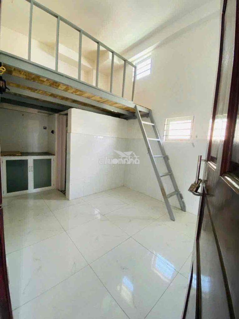 Cho thuê phòng giá rẻ từ 3.1tr-3.6tr ở quận 4 - 2