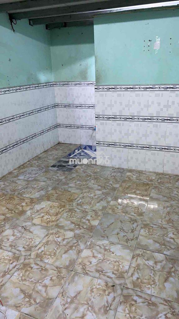 Giờ tự do từng trệt phòng sạch sẽ thoáng mát an ninh trật tự tốt