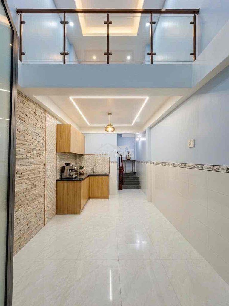 Quận 4 – 21m2 -dtsd 85,4 3tỷ75 -4 tầng + sân thượng –