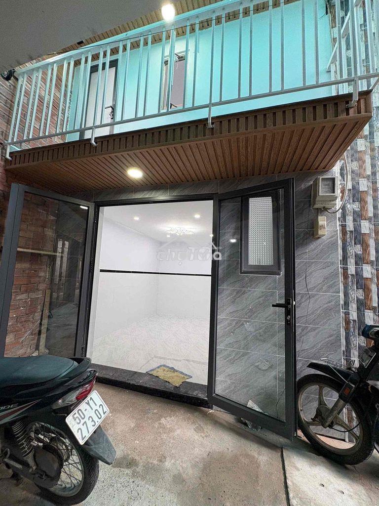 Bán nhà nhỏ bà điểm- hóc môn