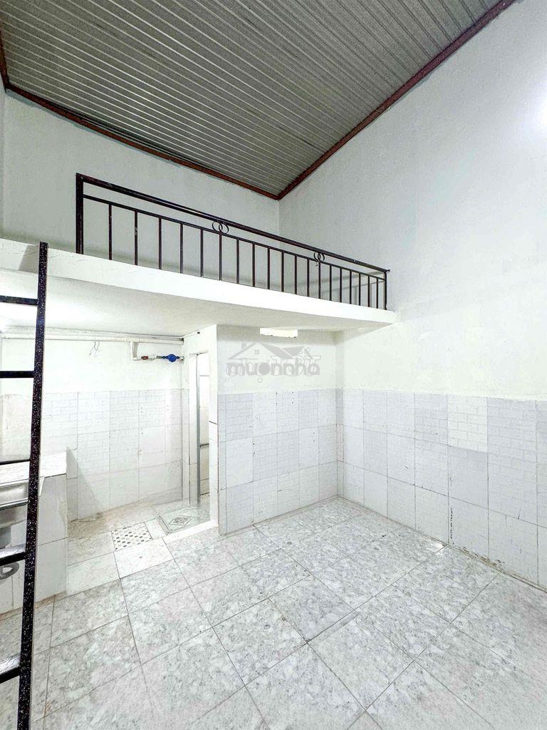 Trọ rẻ bèo ngã tư 550  - 2