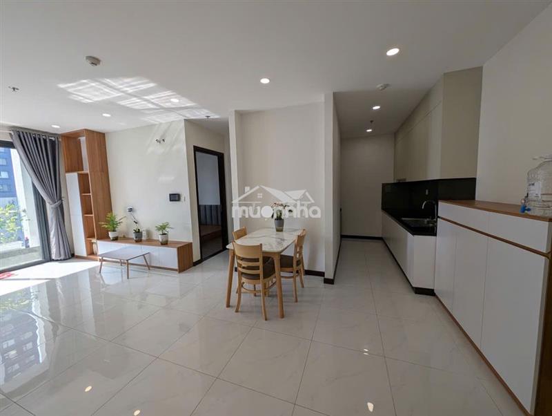Bán mới 100% c sky view, 1pn, 57m2 tặng toàn bộ nội thất 200tr