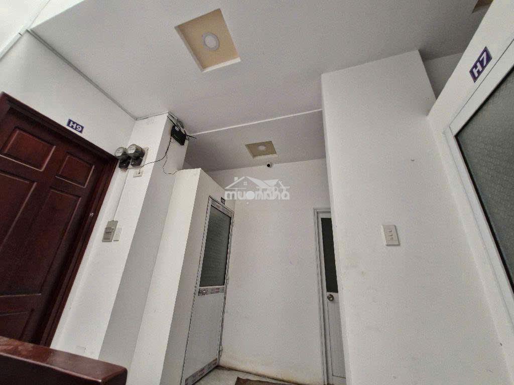 Phòng trọ gần đh fpt_ufm hẻm 21 trường lưu 28m2 chỉ 2.6 triệu - 4