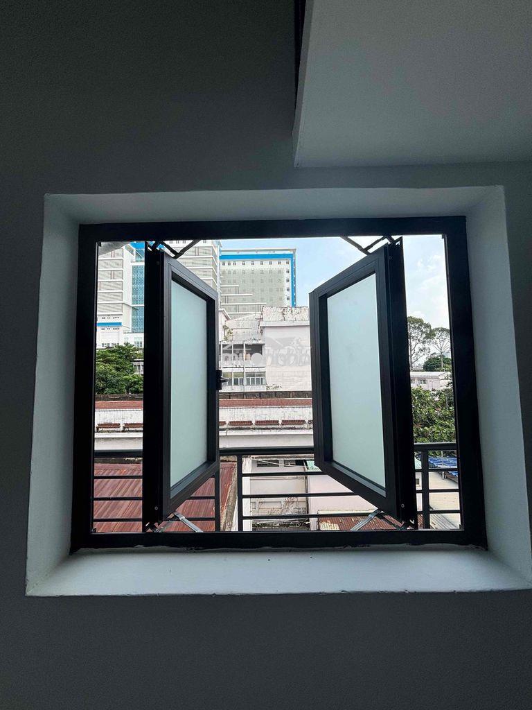 Phòng mới có khoảng sân riêng đằng trước ngay trung tâm bình thạnh - 4