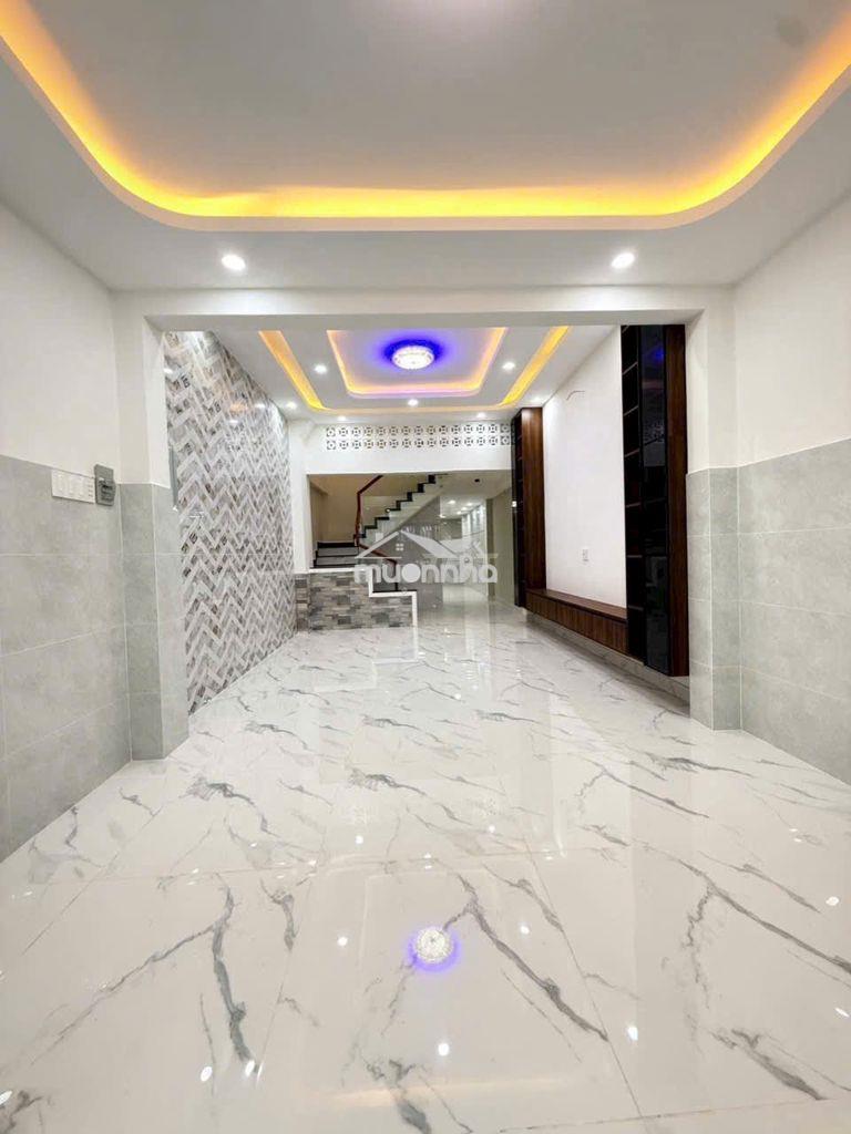 Nhà mới hẻm 416 lạc long quân, trệt 2 lầu, 4pn 4wc, 4x17m, 8.7 tỷ