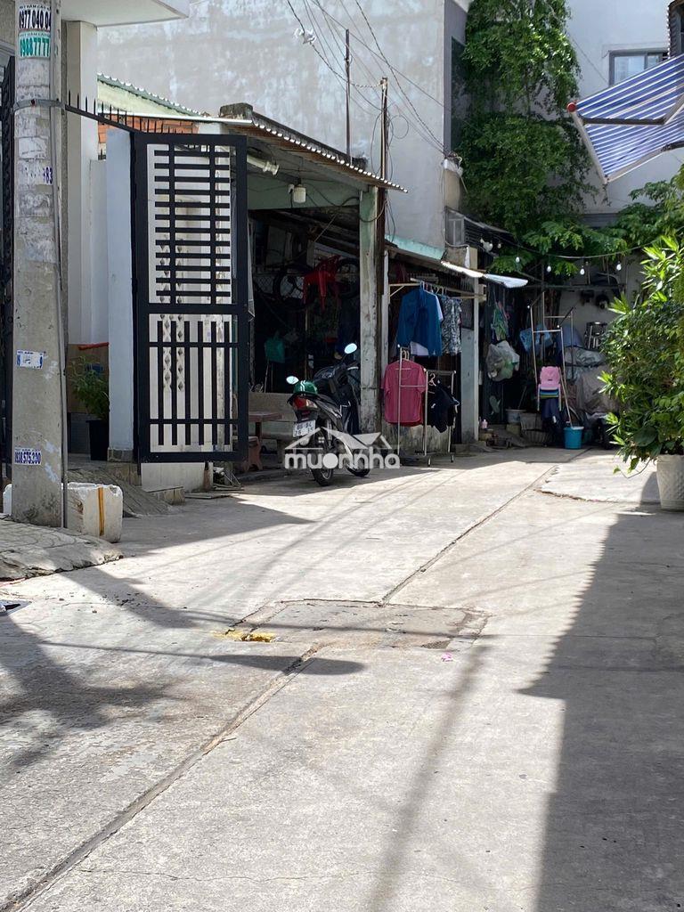 Gấp bán nhà 52m2, hẻm xe hơi, khu dân trí, không lộ giới, chỉ 4 tỷ 999
